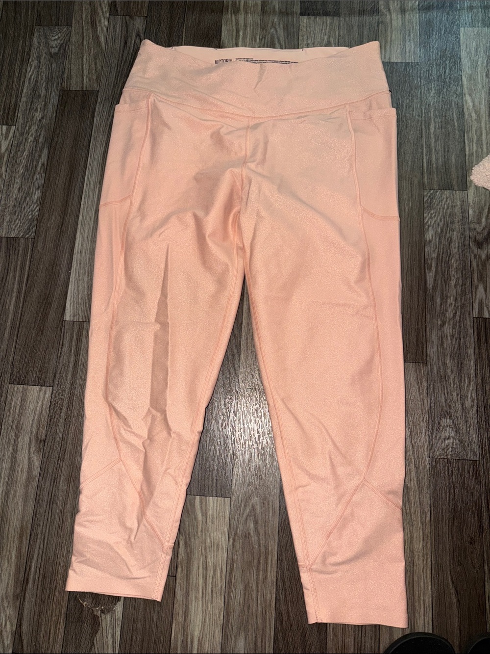 High-Waist Peach Performance Leggings with Side Pockets